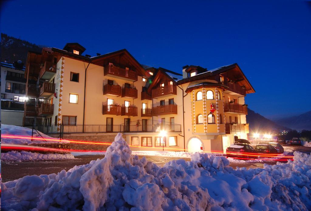 Gaia Residence Hotel Mezzana  Dış mekan fotoğraf